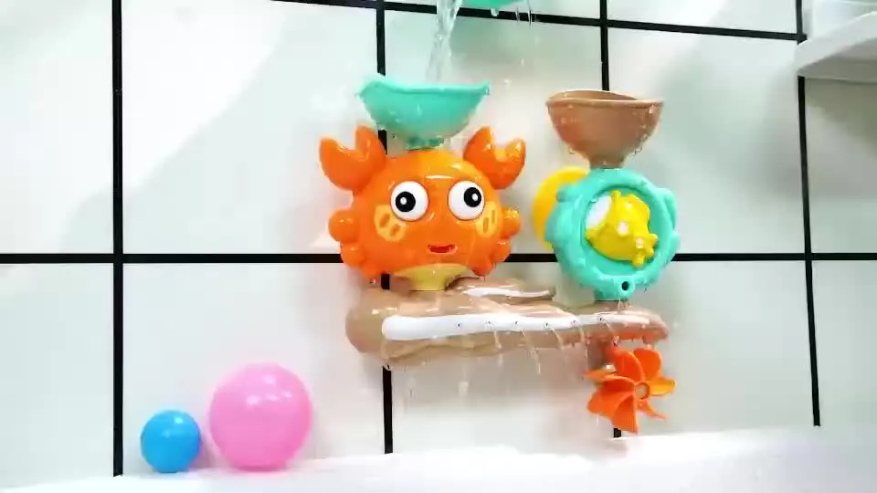 Crab Bath Toy with Two Water Jets for Kids - Vue 11