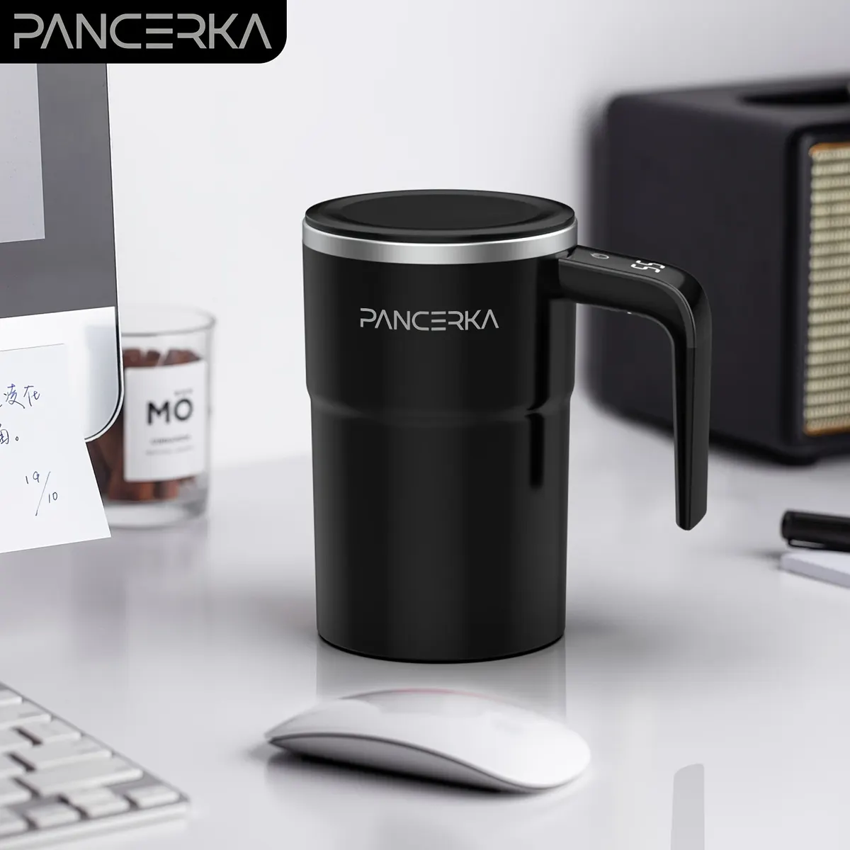 Self-Stirring Magnetic Mug with LED Temperature Display - Vue 11