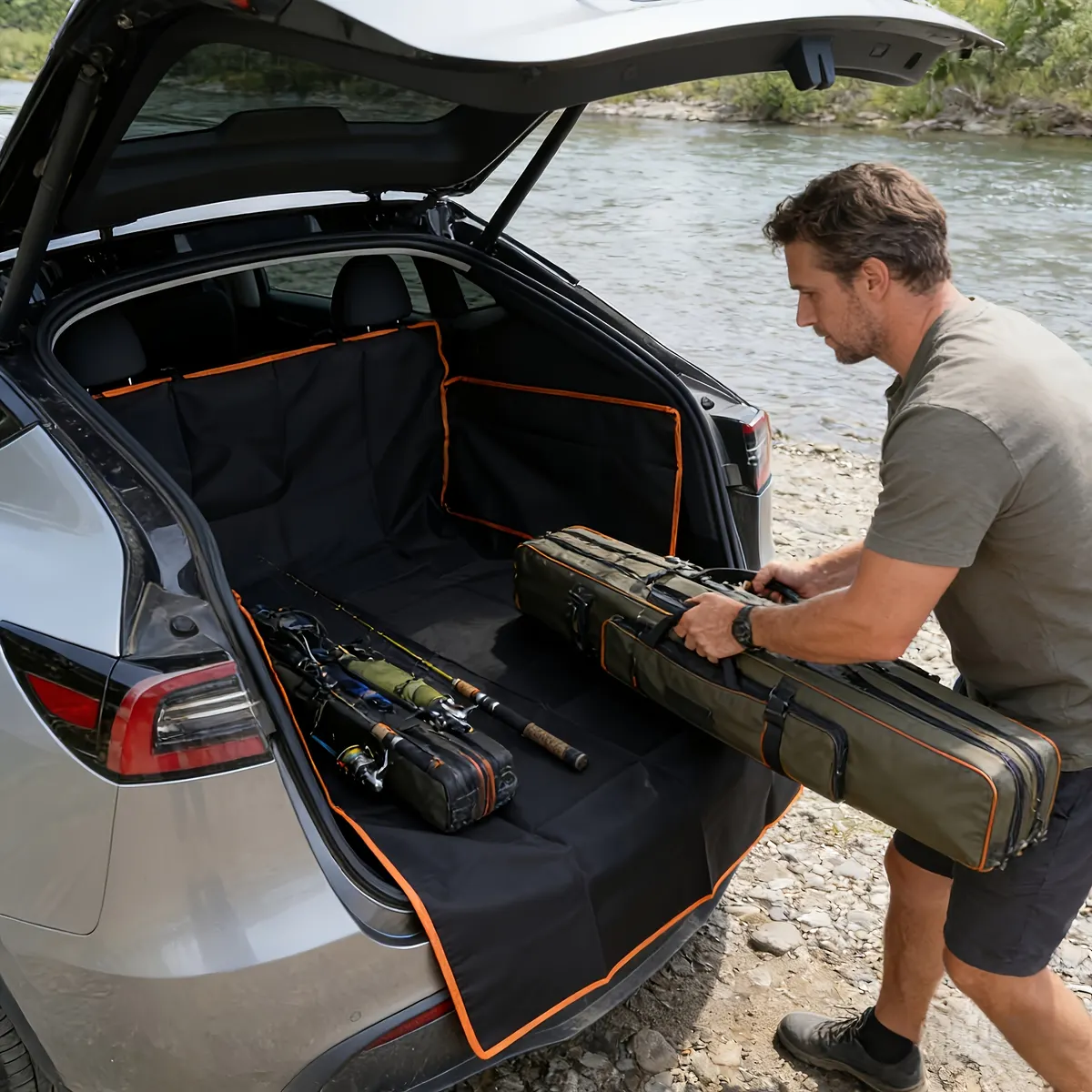Extendable Car Boot Liner – Protection for Travelling with Pets - Vue 5