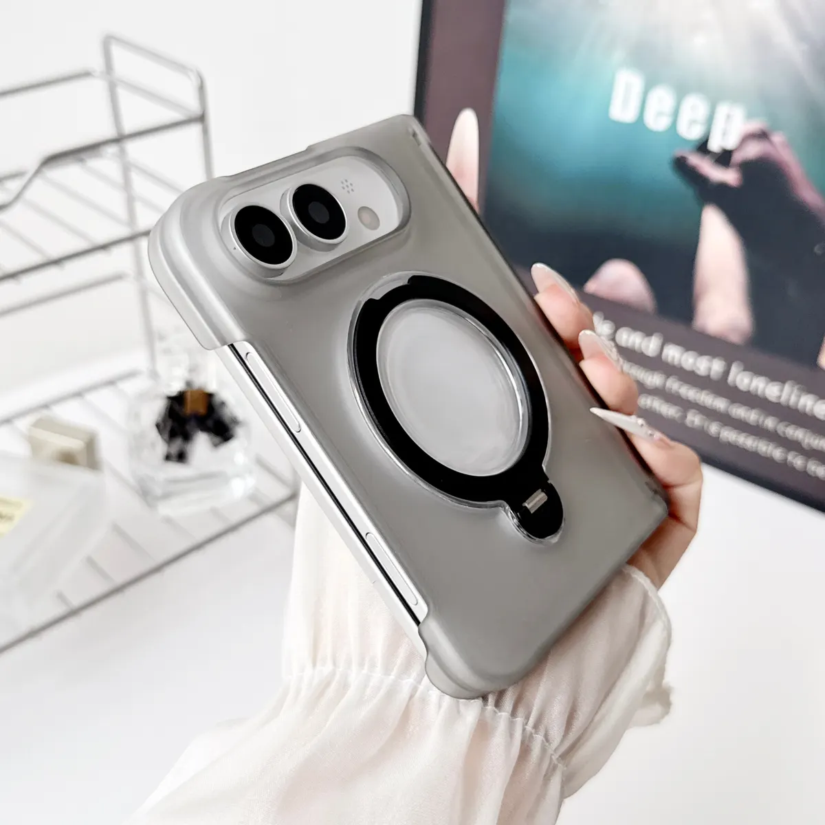iPhone Fold Clear Case with Hinge Guard and 360° Rotating Stand - Vue 2