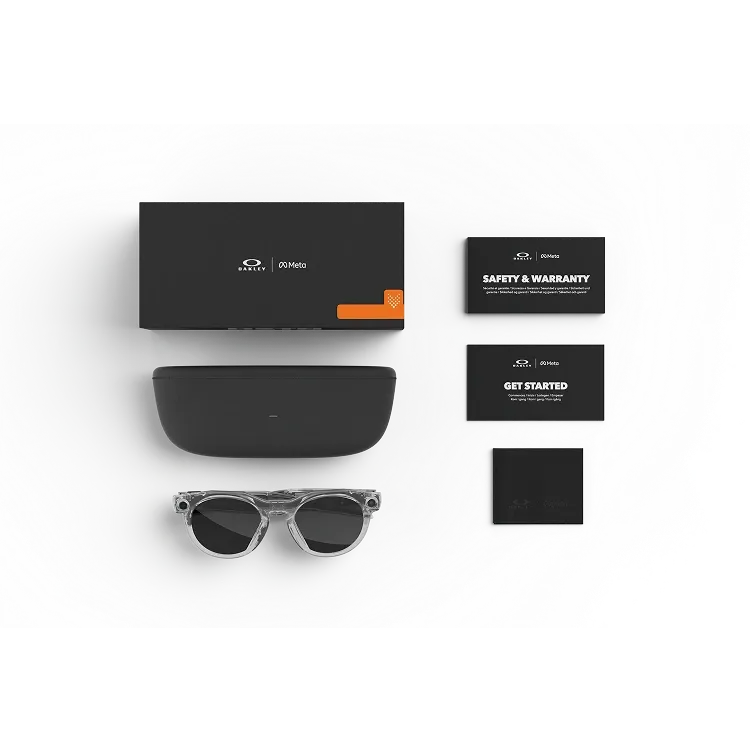 Fournis avec vos lunettes Oakley Meta : étui de chargement Oakley Meta, lunettes IA Oakley Meta et guide de démarrage.