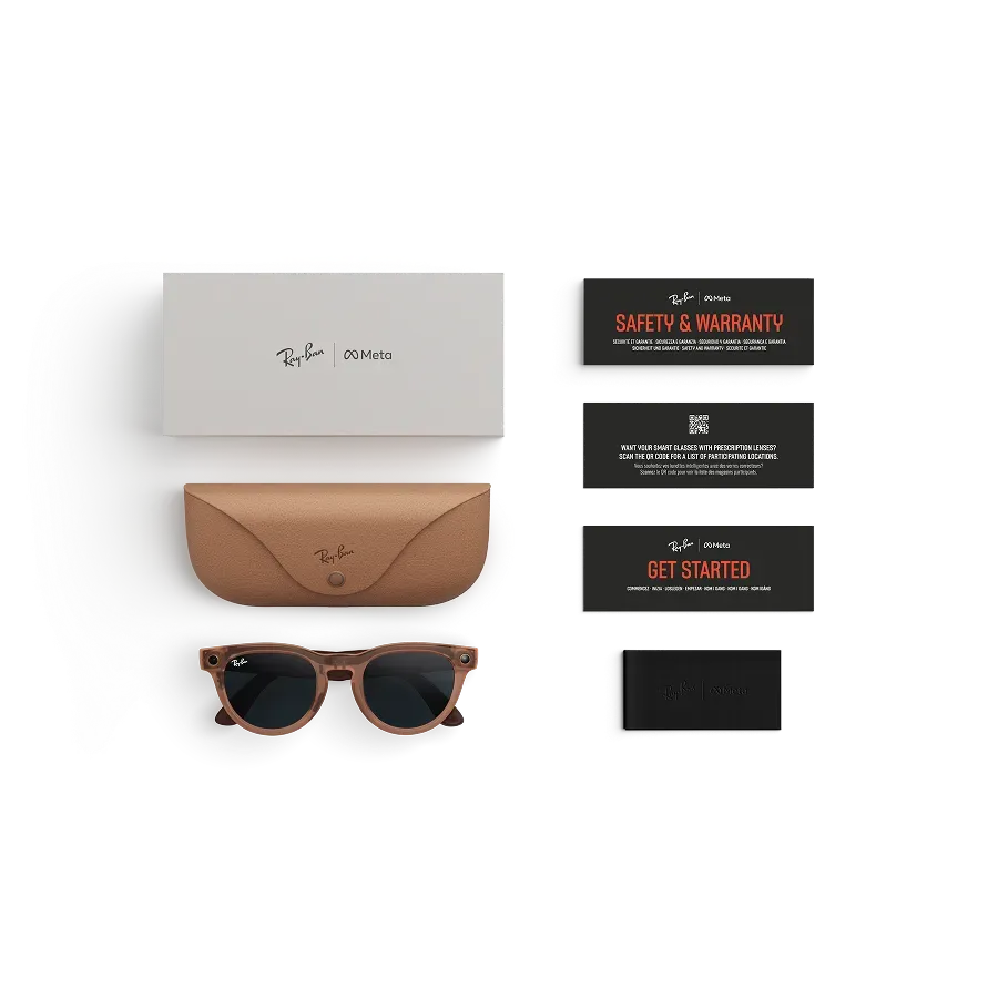 Articles inclus lors de l’achat des lunettes Ray-Ban Meta : étui de chargement Ray-Ban Meta, lunettes IA Ray-Ban Meta et guide de démarrage.