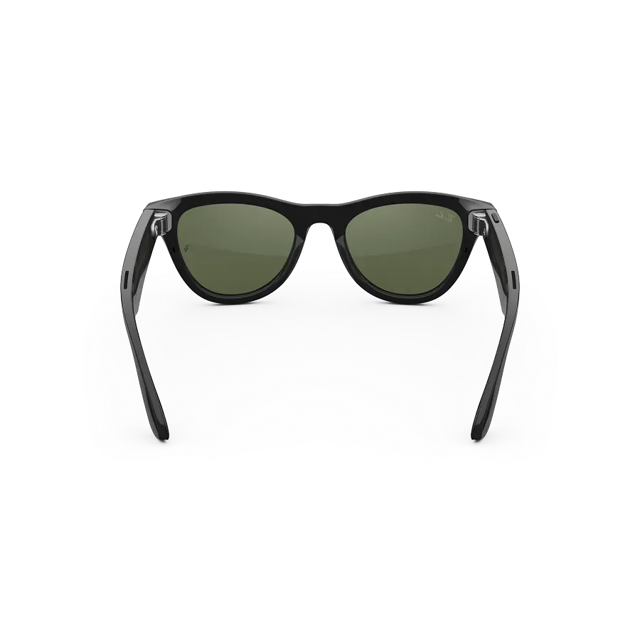Vue arrière des lunettes Ray-Ban Meta avec monture Noir Brillant et verres solaires verts.